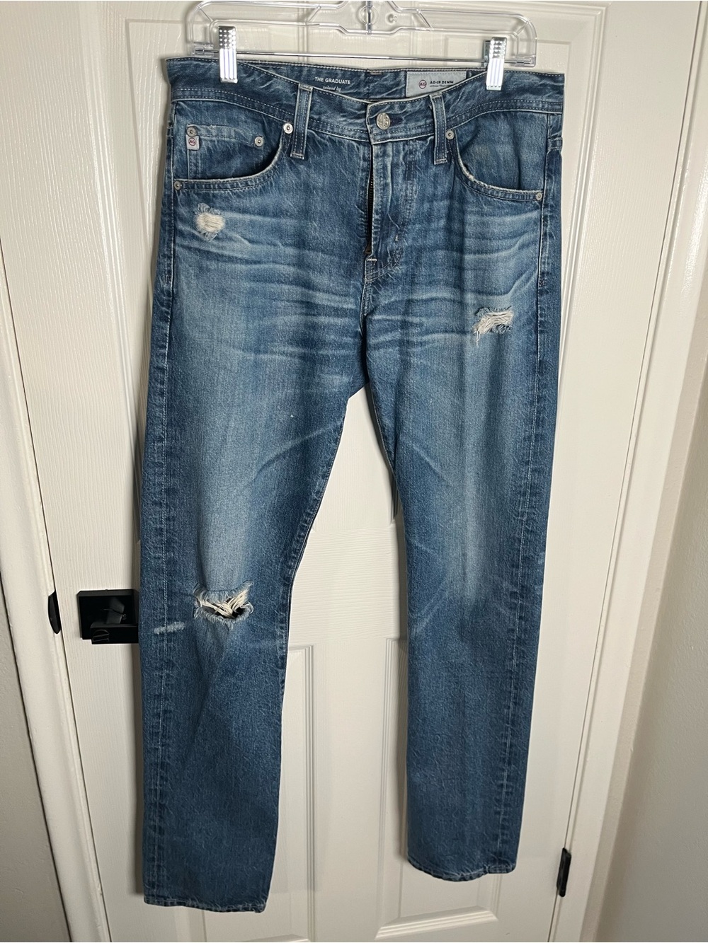 Men's AG ‘The Graduate’ tailored leg jeans. 31x32. Worn once. Paid $200. - Picture 2 of 12